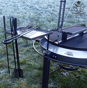 Schwenkgrill mit Feuerschüssel